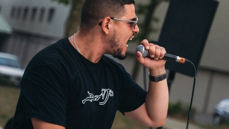 « On saute » direct avec le nouveau clip de Danjo photo de danjo on saute