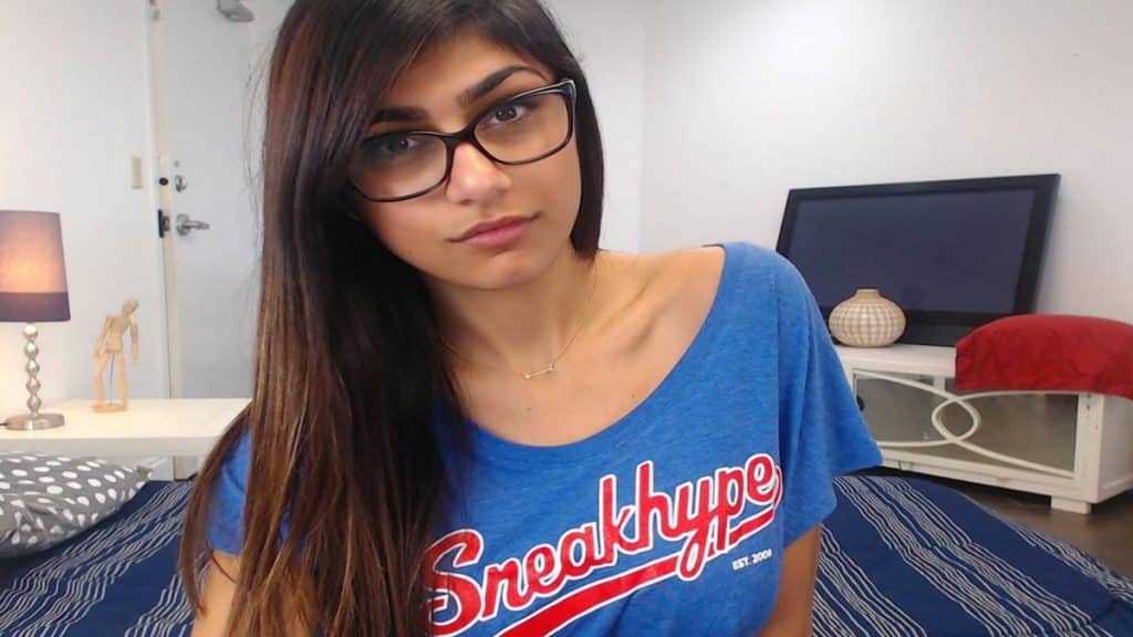 Mia khalifa : en couple ou célibataire : on vous révèle tout Photo de Mia khalifa : en couple ou célibataire : on vous révèle tout