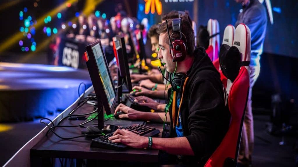 Voici le salaire des plus gros gamers mondiaux ! Photo de Voici le salaire des plus gros gamers mondiaux !