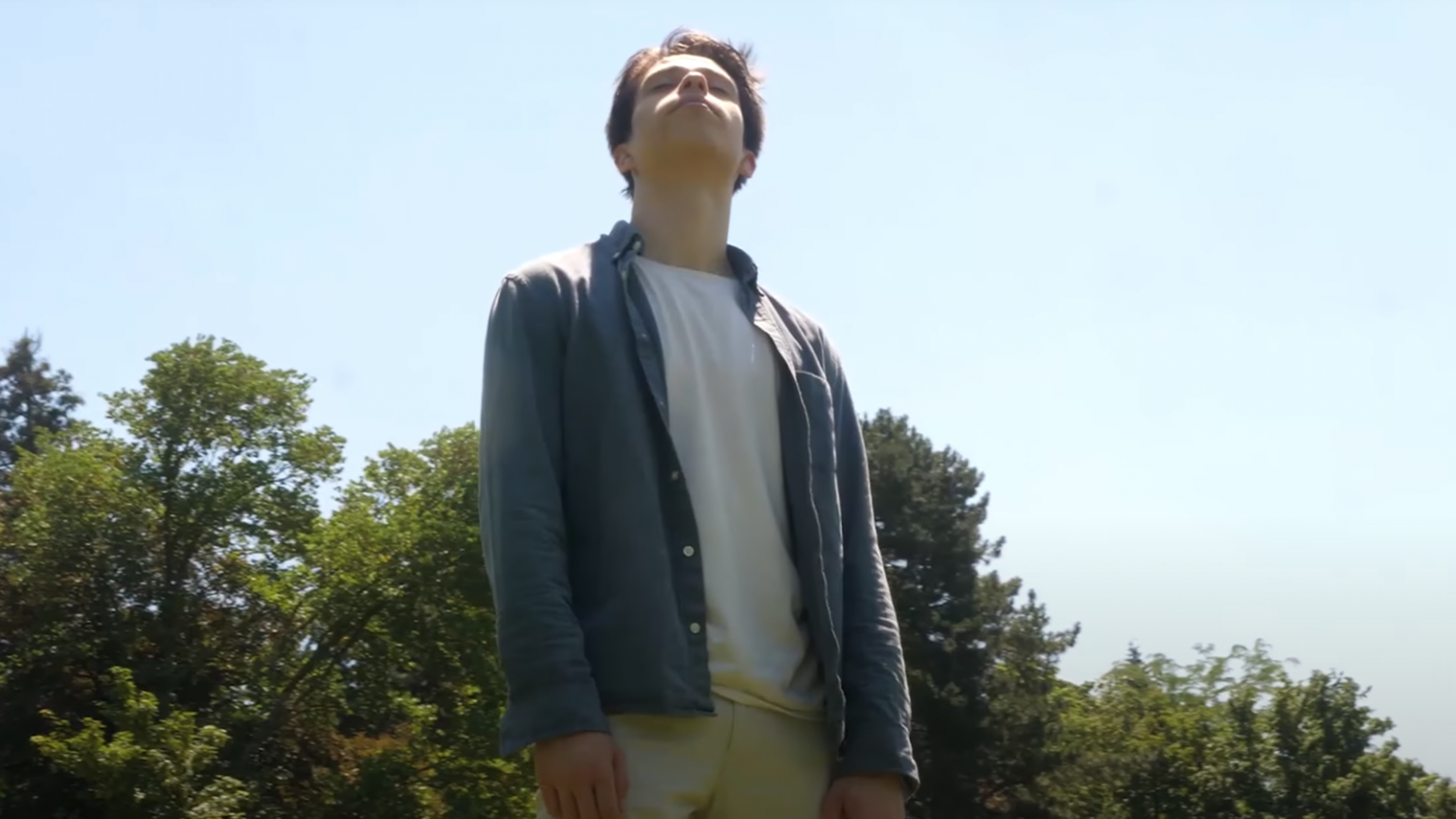 Photo de « JE VAIS BIEN » depuis que j'ai vu le nouveau clip d'Alexis Robino