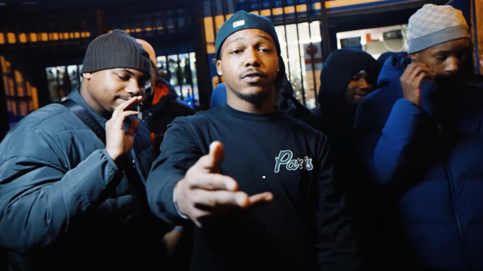 Photo de VVES kick salement la prod pour son freestyle Trou Noir