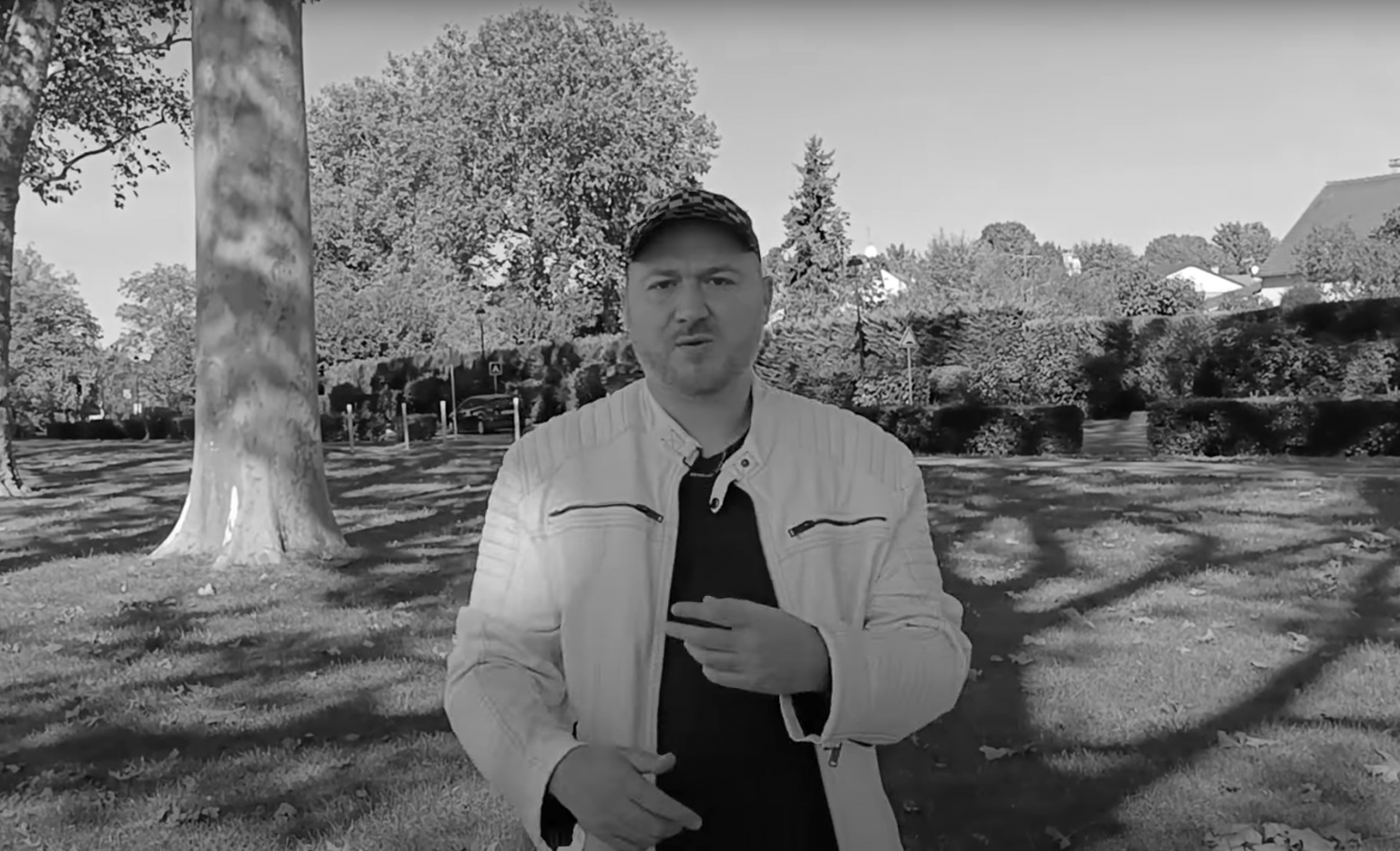 Photo de FAAB vous fait « Bye Bye » dans son nouveau clip