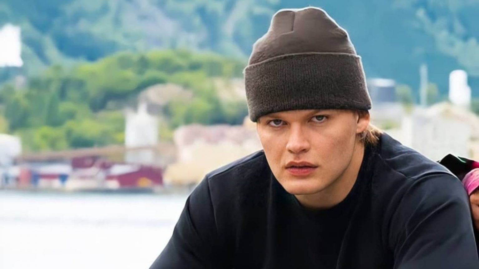 Tout ce que vous voulez savoir sur David Stakston, l’acteur de la série Netflix Ragnarok ! Photo de Tout ce que vous voulez savoir sur David Stakston, l'acteur de la série Netflix Ragnarok !