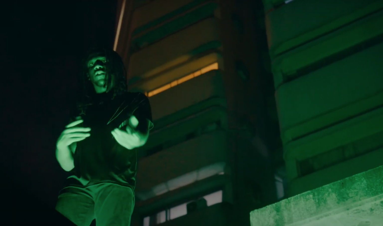 Faites le plein d’ « ENERGY » avec le nouveau clip de DXX Photo de Faites le plein d' « ENERGY » avec le nouveau clip de DXX