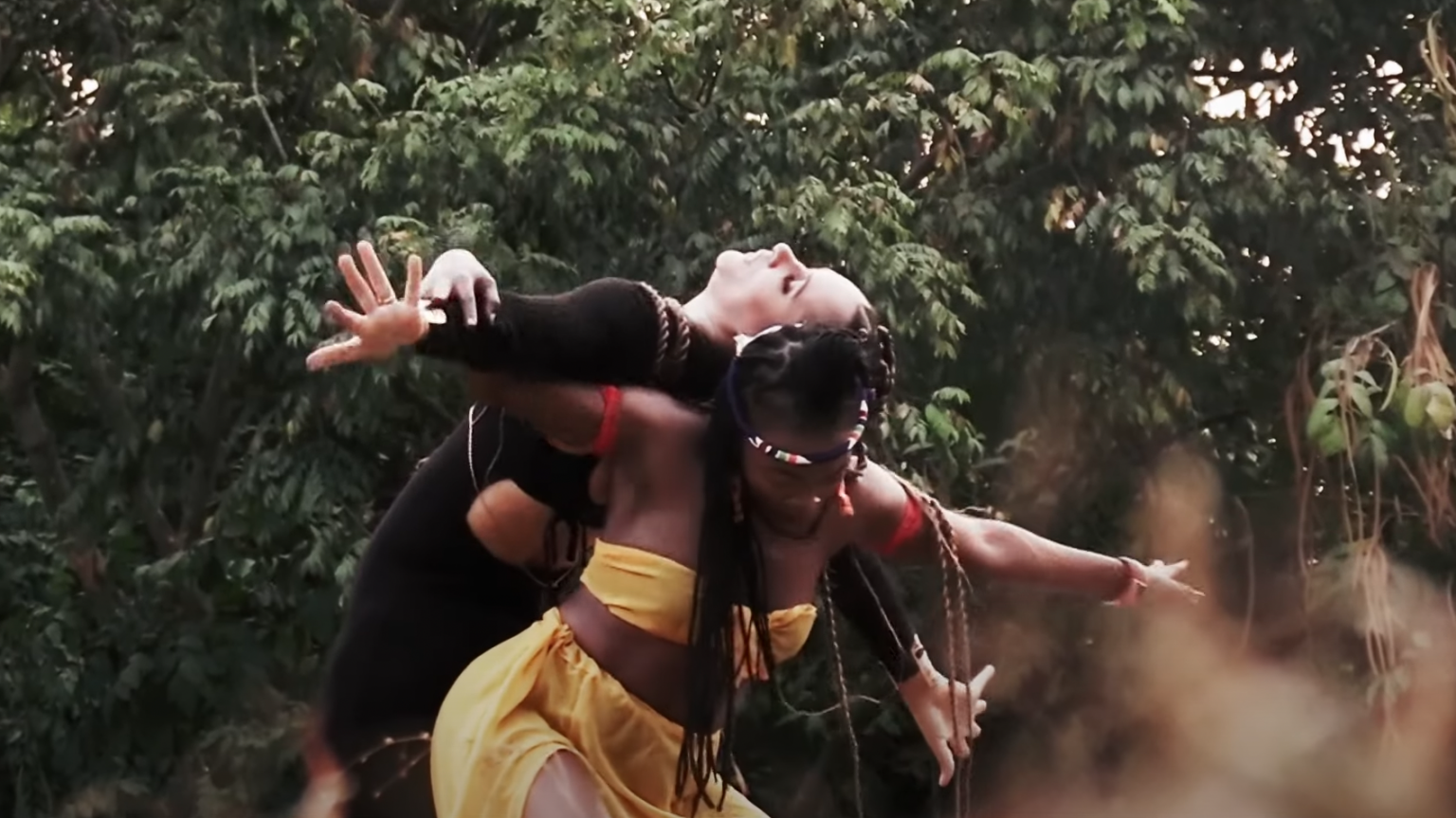Découvrez « Femme Africaine, N’oublie pas de danser », cette pépite afro signée Daïna Sunguza Photo de Découvrez « Femme Africaine, N'oublie pas de danser », cette pépite afro signée Daïna Sunguza