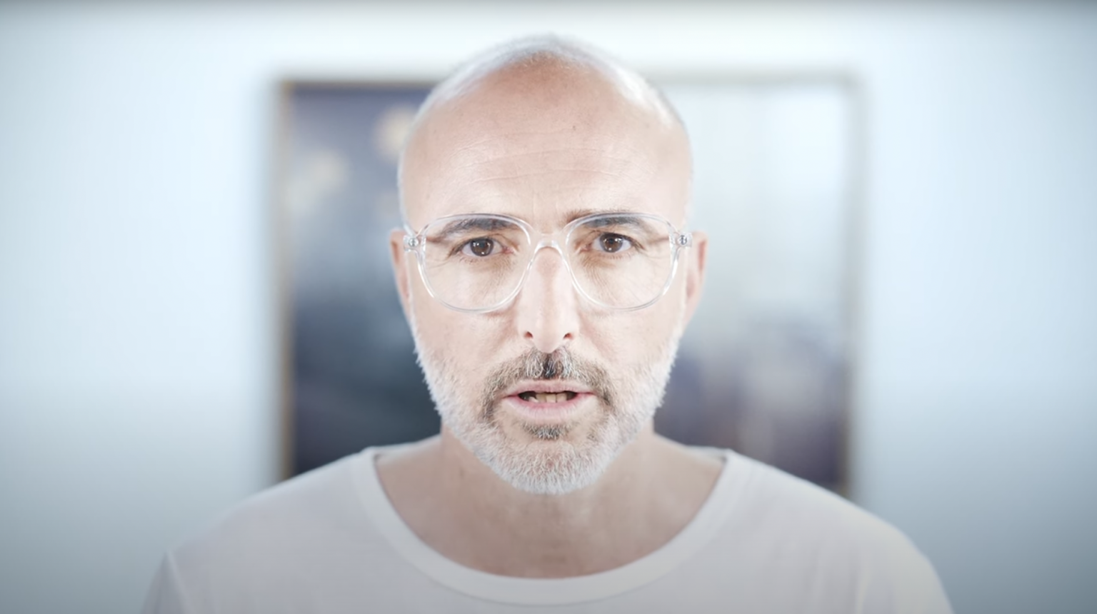 Entrez dans « Ta lumière », le nouveau clip de Fred Nevché Photo de Entrez dans « Ta lumière », le nouveau clip de Fred Nevché