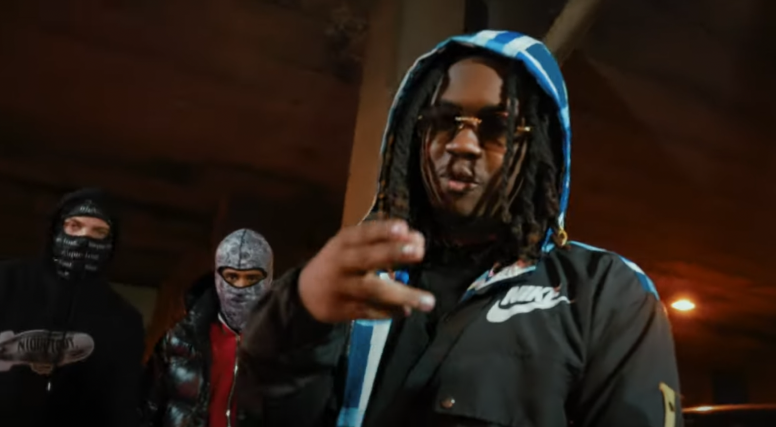 Black’vin est complètement « MatriXé » dans son nouveau clip Photo de Black'vin est complètement « MatriXé » dans son nouveau clip