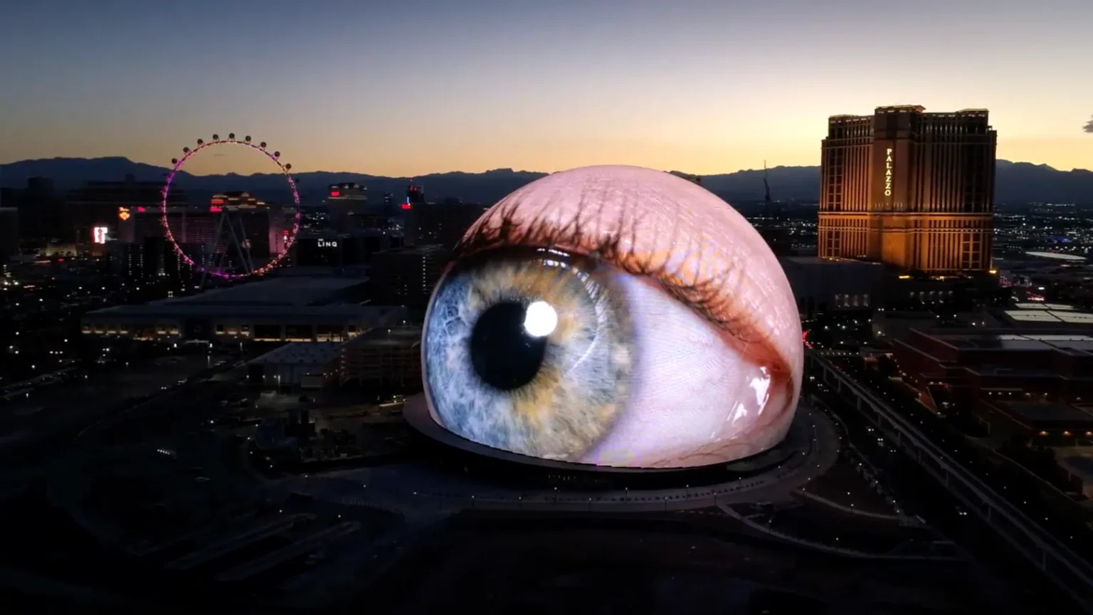 Photo de La catastrophe économique derrière la fameuse sphère de U2 à Las Vegas...