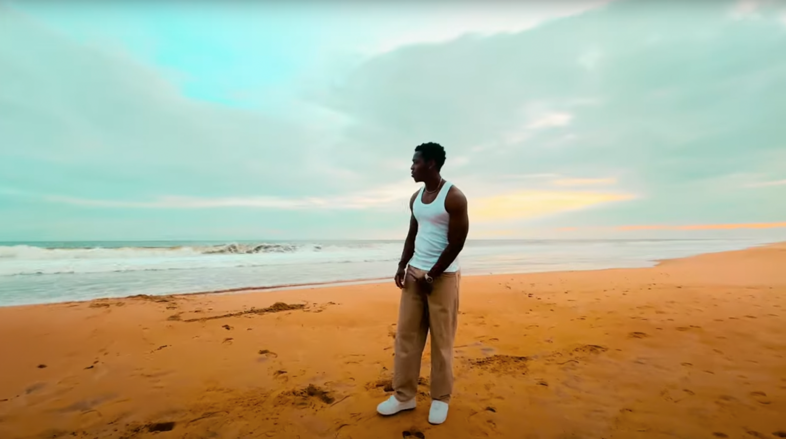 Belito fait les choses avec le « Cœur » dans son nouveau clip Photo de Belito fait les choses avec le « Cœur » dans son nouveau clip