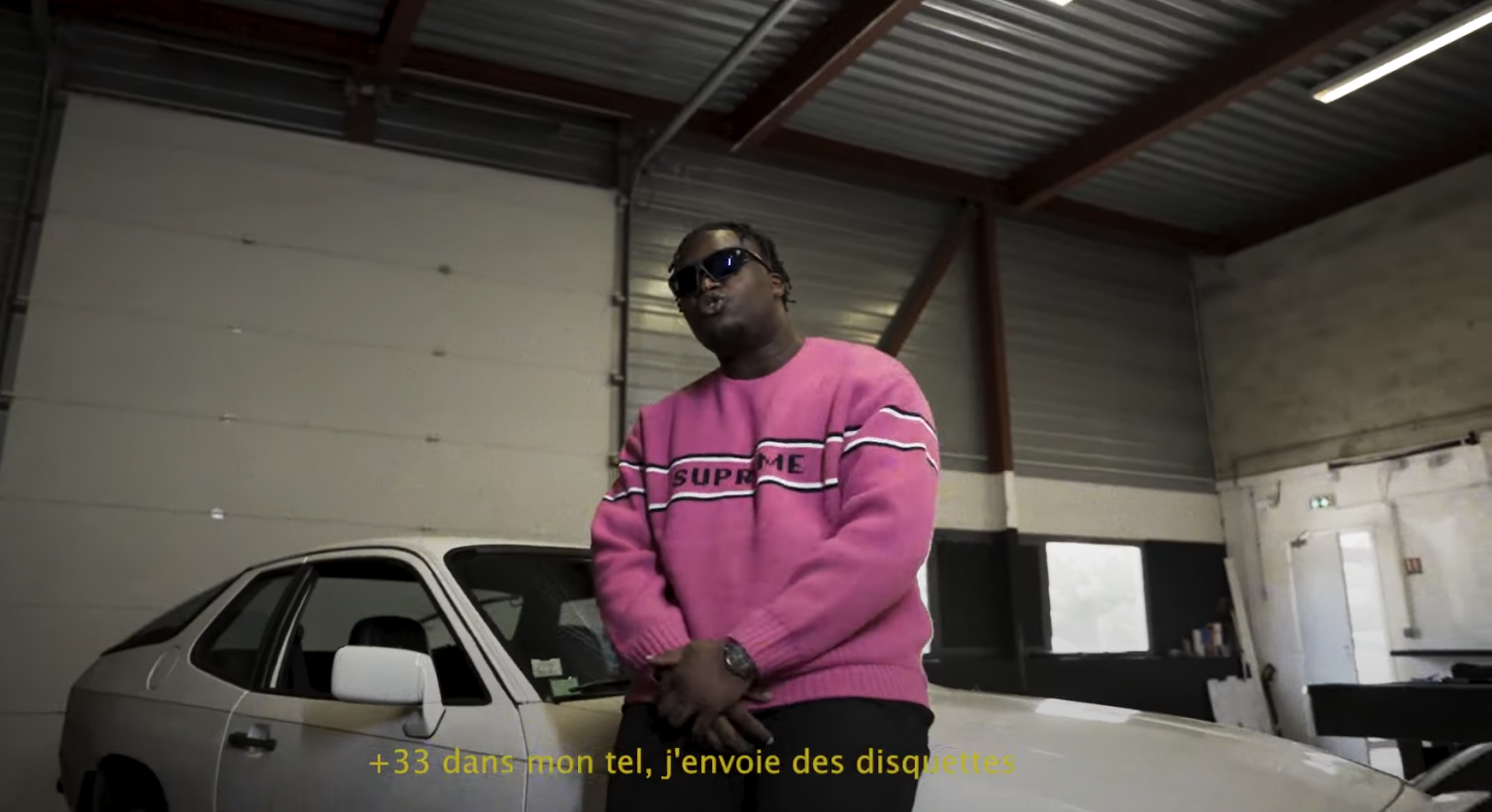 Foucks prouve qu’il est un « CRACK » avec son nouveau clip Photo de Foucks prouve qu'il est un « CRACK » avec son nouveau clip