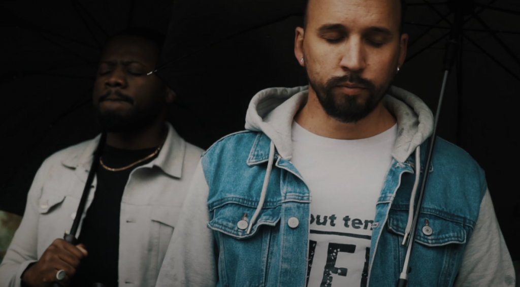 Gérémiah et Markis impressionnent dans leur nouveau clip « Remplis moi » Photo de Gérémiah et Markis impressionnent dans leur nouveau clip « Remplis moi »