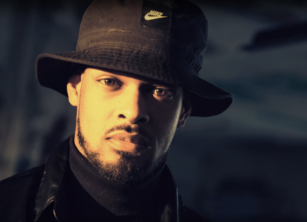 Y/NOT prend un « Détour » captivant dans son dernier clip Photo de Y/NOT prend un « Détour » captivant dans son dernier clip