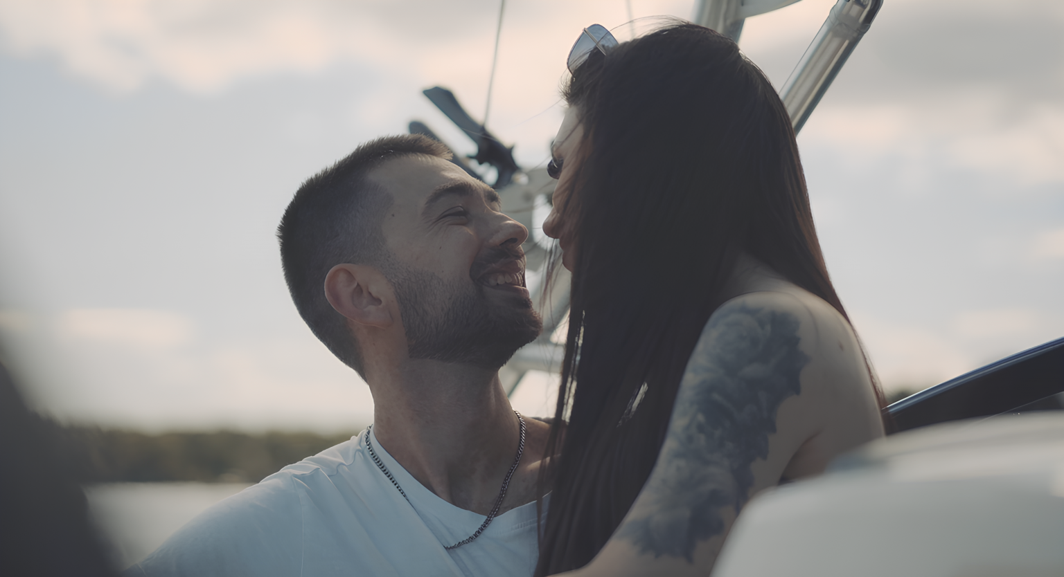 Punch nous électrise avec « Elizabeth » : Un clip percutant et profond… Photo de Punch nous électrise avec « Elizabeth » : Un clip percutant et profond
