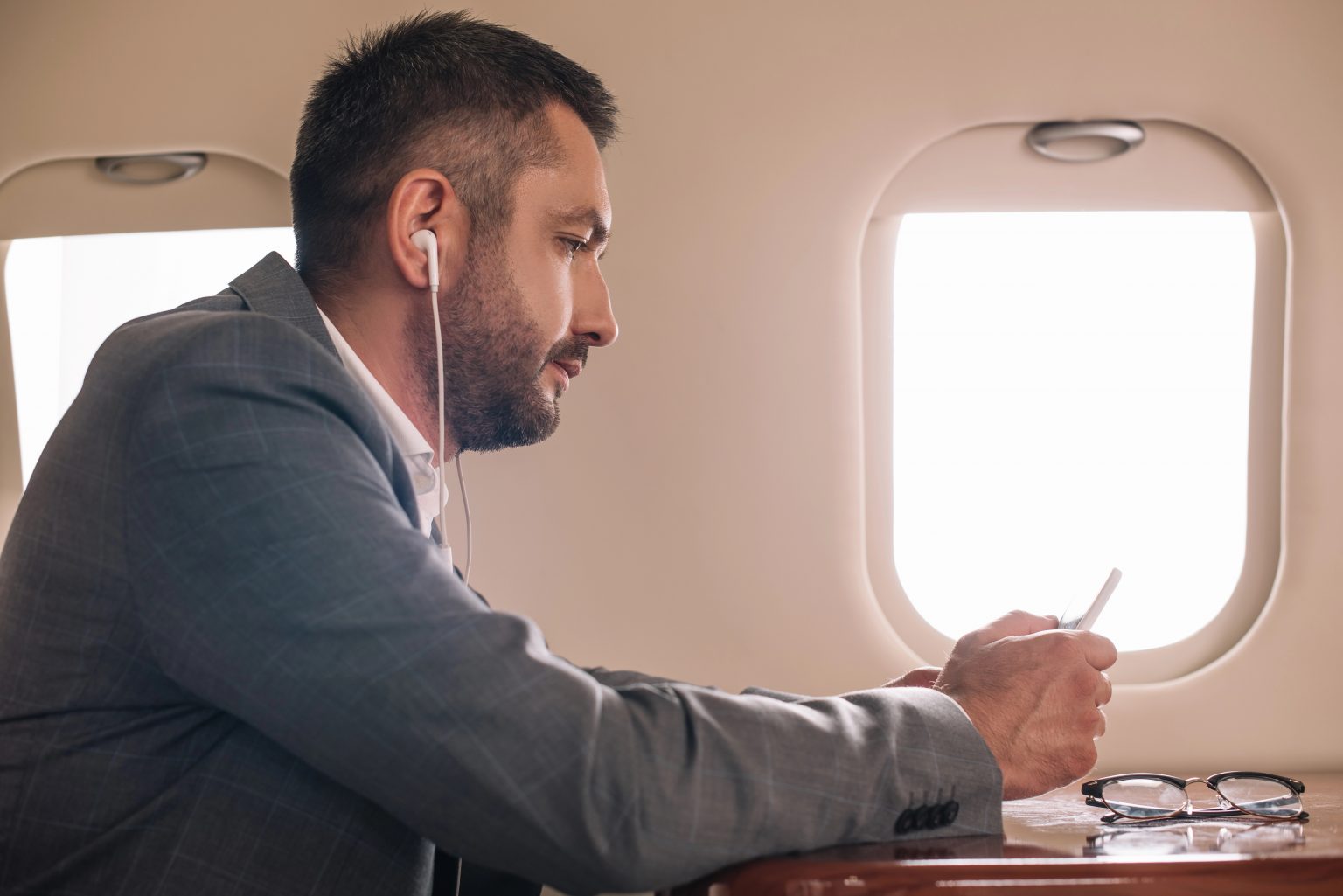 Comment écouter de la musique dans l’avion ? Photo de Comment écouter de la musique dans l'avion ?
