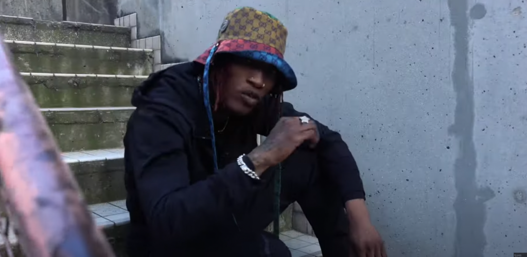 DEZODE K, redoutable dans son nouveau clip « VRAI GAZO 937 » Photo de DEZODE K, redoutable dans son nouveau clip « VRAI GAZO 937 »