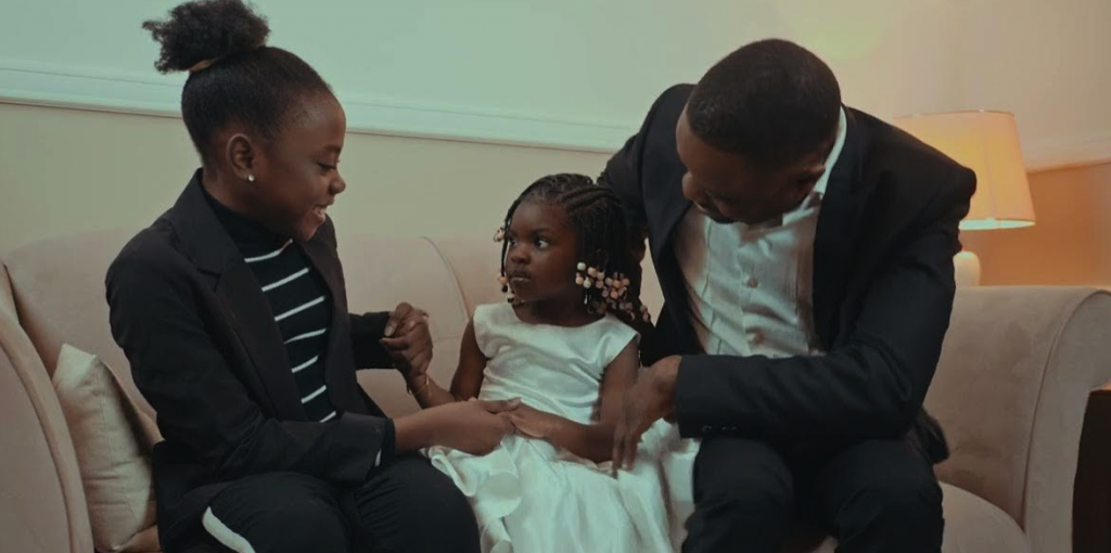 Découvrez « Se Yo », le nouveau clip captivant de Bass Basaula Photo de Découvrez « Se Yo », le nouveau clip captivant de Bass Basaula