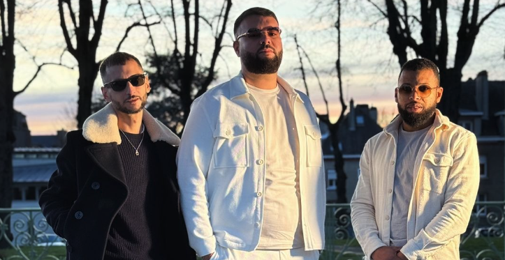 Découvrez « LE GOÛT DE SES LÈVRES », le nouveau clip délicieux de NOCOD Photo de Découvrez « LE GOÛT DE SES LÈVRES », le nouveau clip délicieux de NOCOD