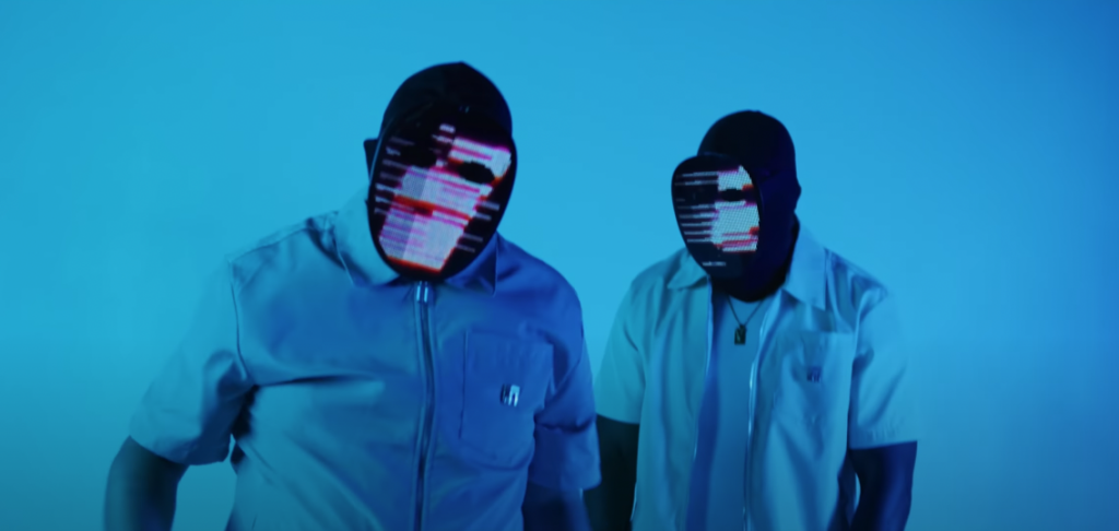 NVM3K sont des véritables « Ovni » dans leur nouveau clip Photo de NVM3K sont des véritables « Ovni » dans leur nouveau clip