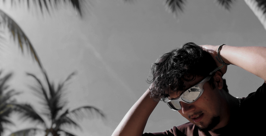 Paul Unger fait les yeux doux à sa « Darling » dans son nouveau clip Photo de Paul Unger fait les yeux doux à sa « Darling » dans son nouveau clip