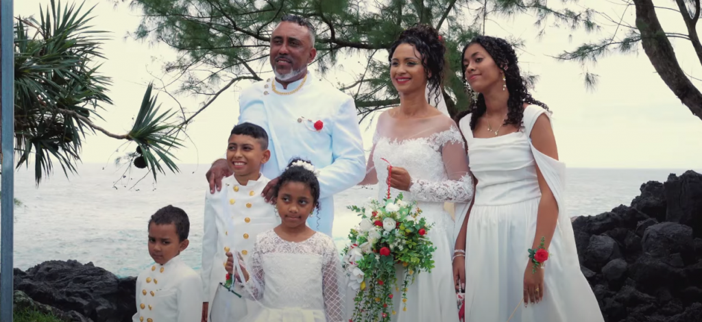KARMA diffuse l’amour avec son nouveau clip « Mon Ker » Photo de KARMA diffuse l'amour avec son nouveau clip « Mon Ker »