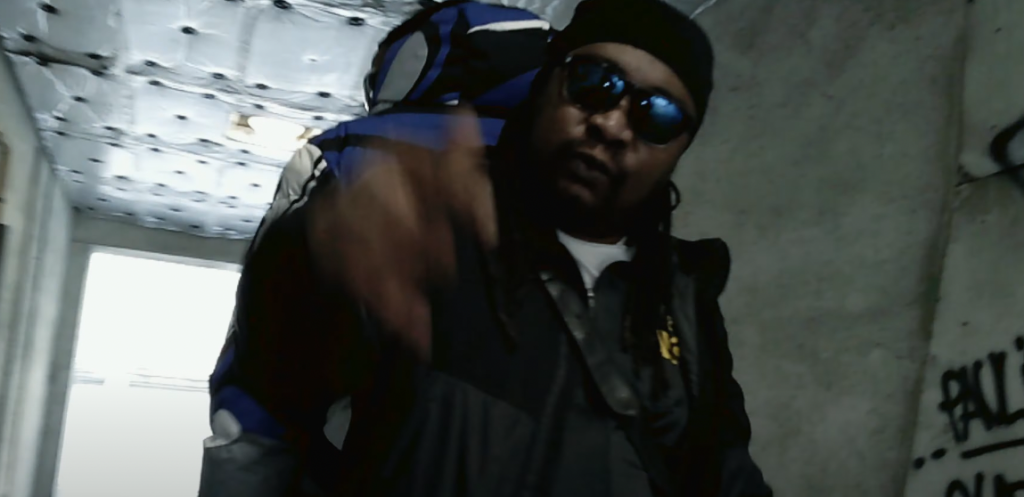 Loco gk rappe sa réalité dans « Y’a des Hauts Y’a des Bas »