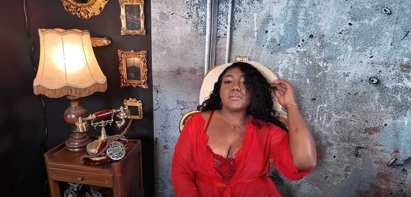 Naïmy tire un trait avec « Plus le temps »