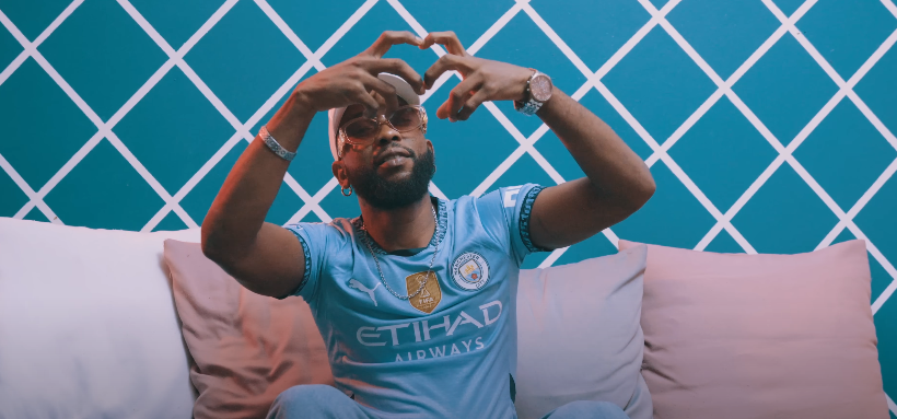 GrizzFaya et « Love Me » : une romance qui fait vibrer les sens