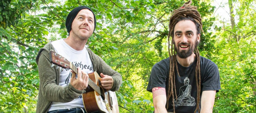 Mister Java fait vibrer nos sourires avec « On est là »