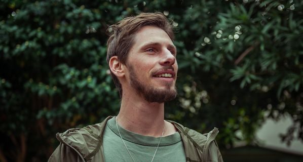 « Toi et Moi » : Naâman nous offre son dernier regard lumineux