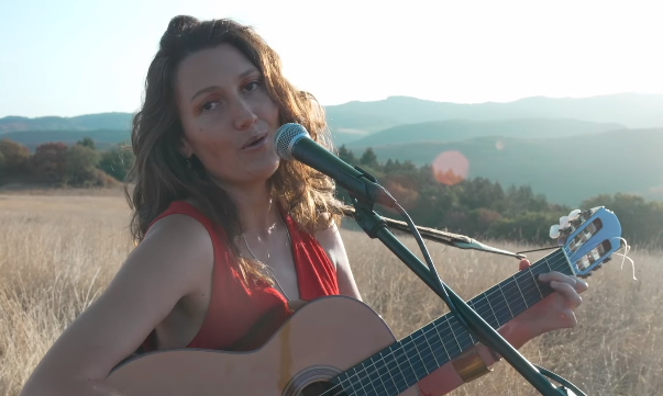 « I Just Want to Sing My Love » : Ariane prend son envol