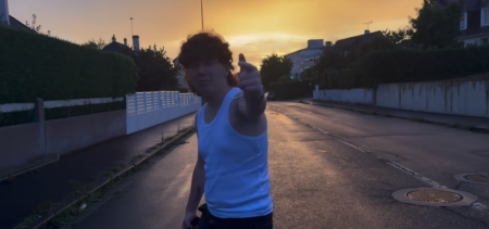 JoNas dévoile « Girl », l’aveu discret d’un cœur qui espère