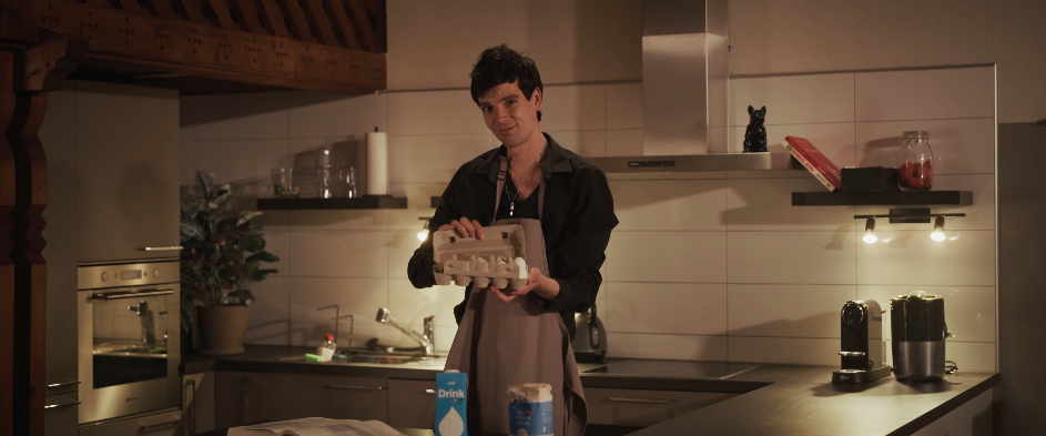 Alex Carmin met la main à la pâte dans « Enfariné »